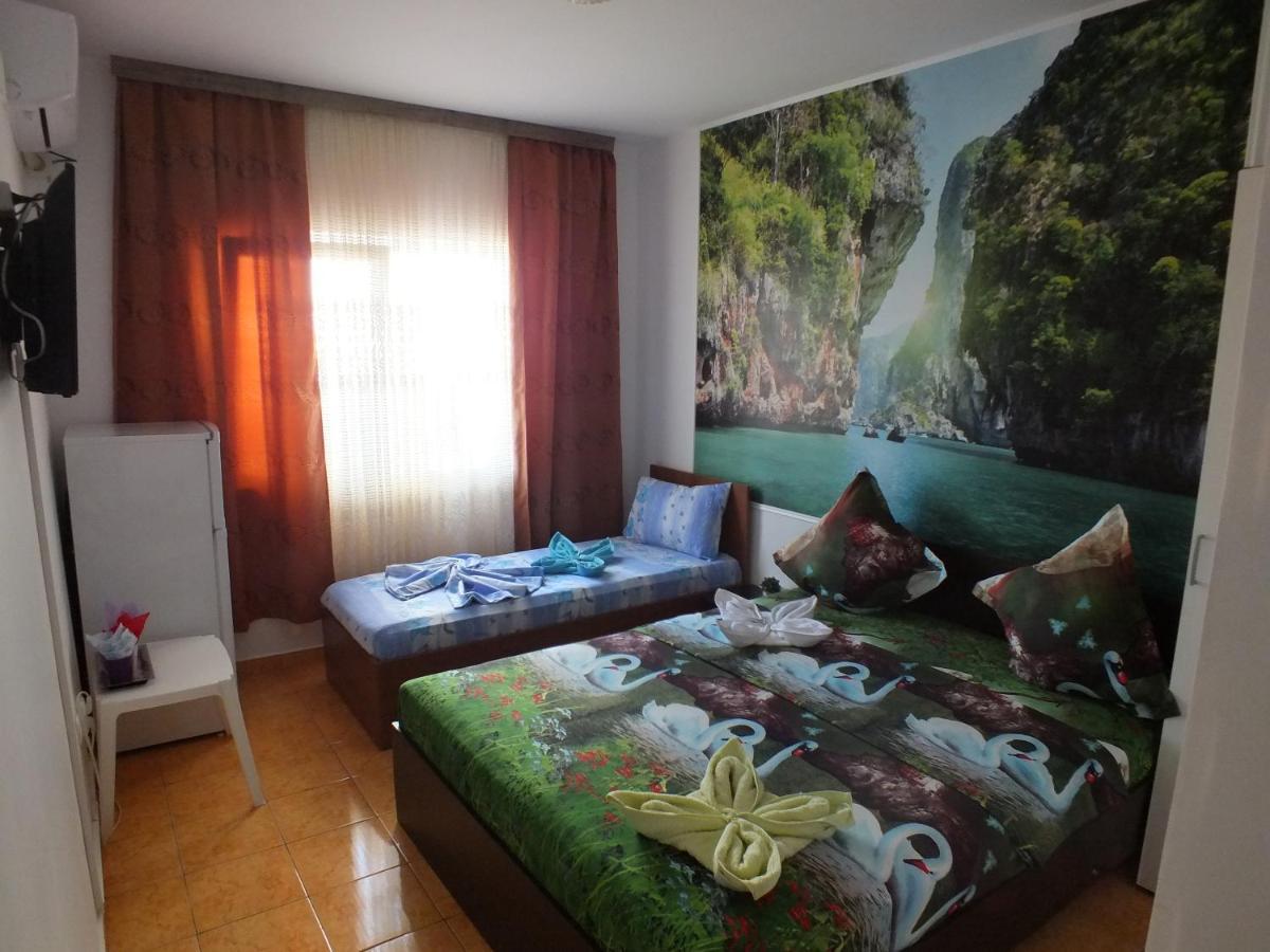 Vila Nico คอสติเนช ภายนอก รูปภาพ