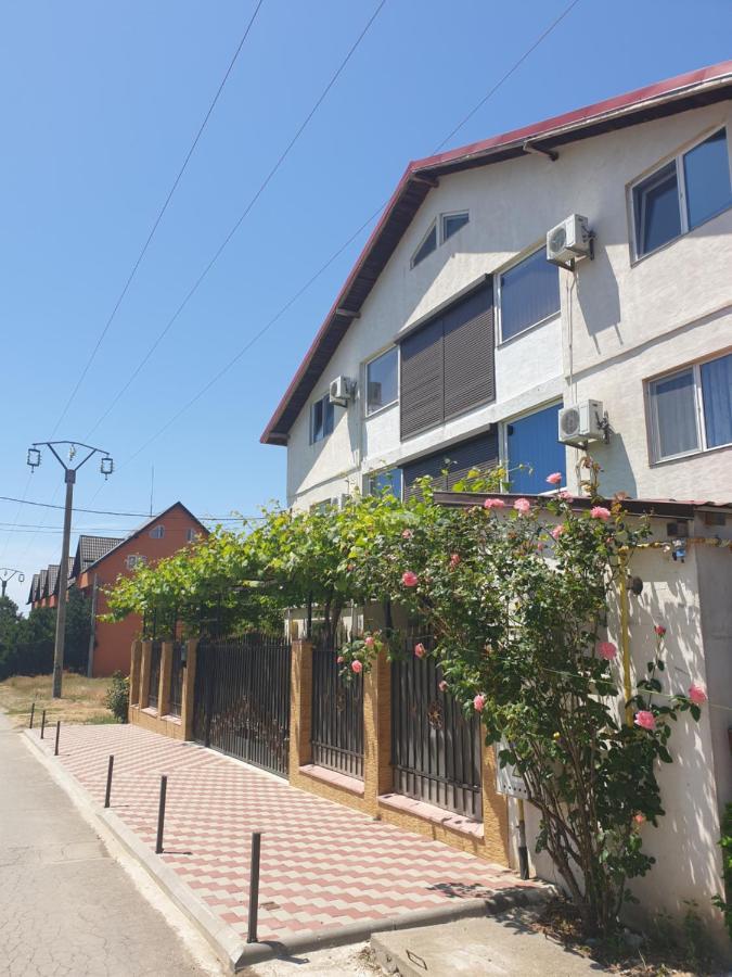 Vila Nico คอสติเนช ภายนอก รูปภาพ